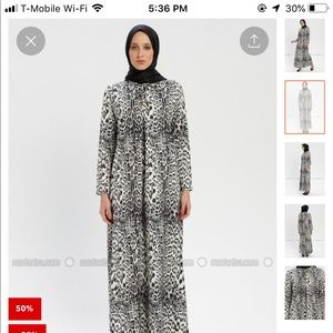 Meet your Posher, Idil